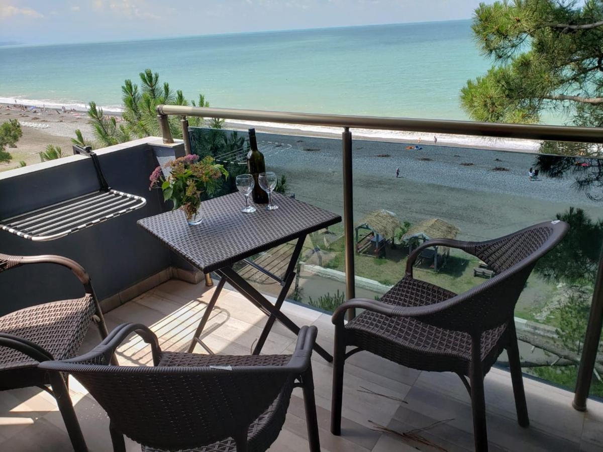 קובולטי Midia Guest House מראה חיצוני תמונה