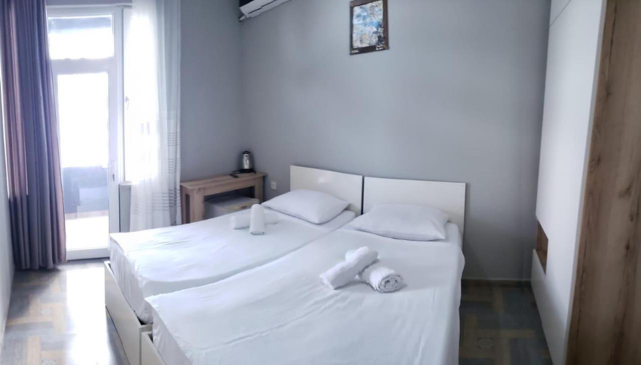 קובולטי Midia Guest House מראה חיצוני תמונה
