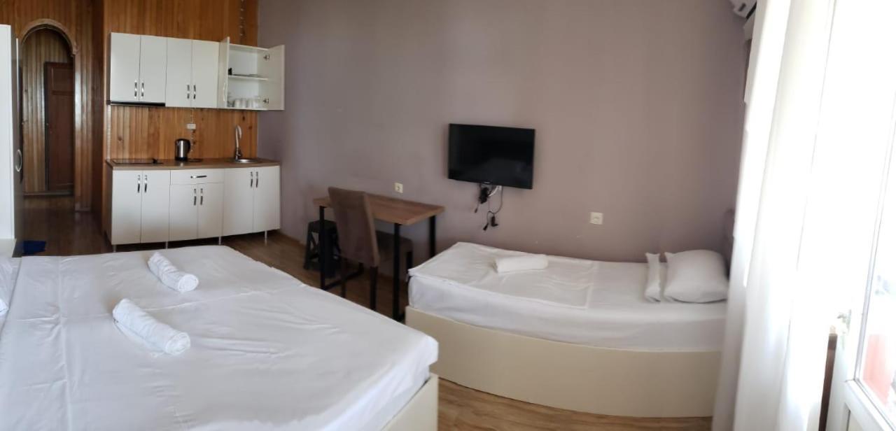 קובולטי Midia Guest House מראה חיצוני תמונה