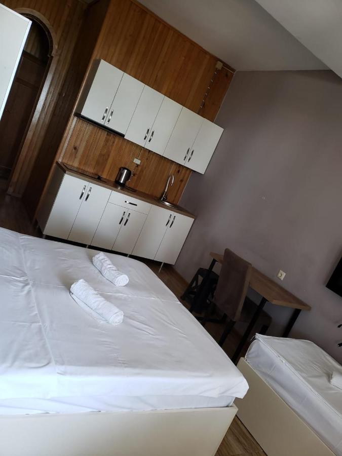 קובולטי Midia Guest House מראה חיצוני תמונה
